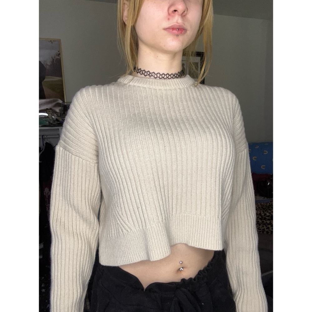 Kendall & Kylie Cream Ribbed Crew Neck Sweater